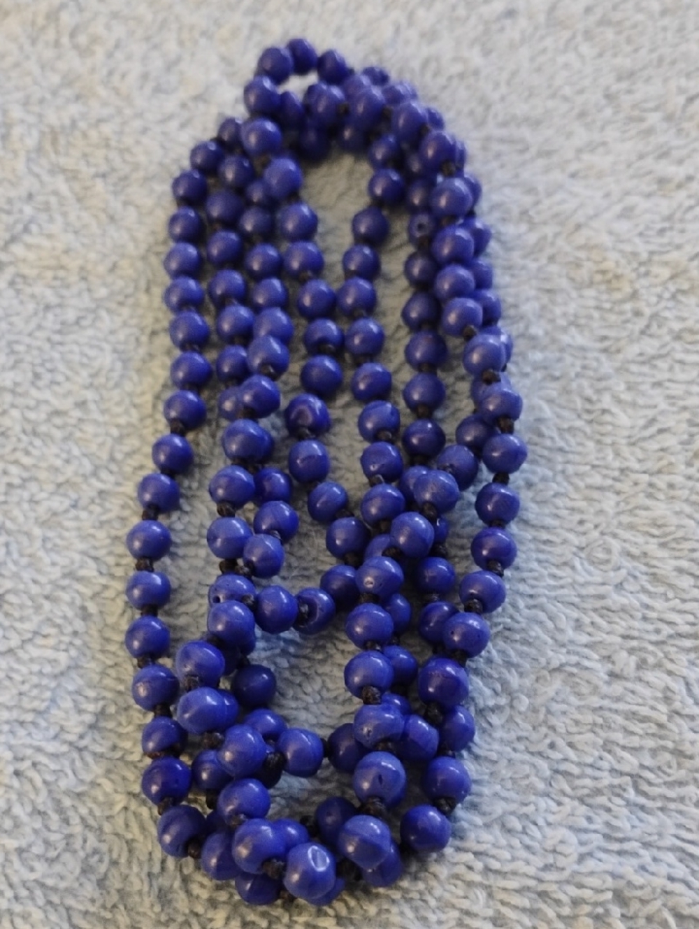 Bead Necklace - Picture 4 of 5